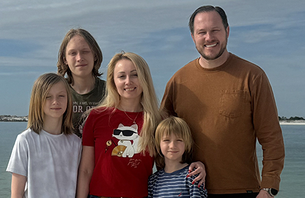 26AndrewOxanaMineevWEB